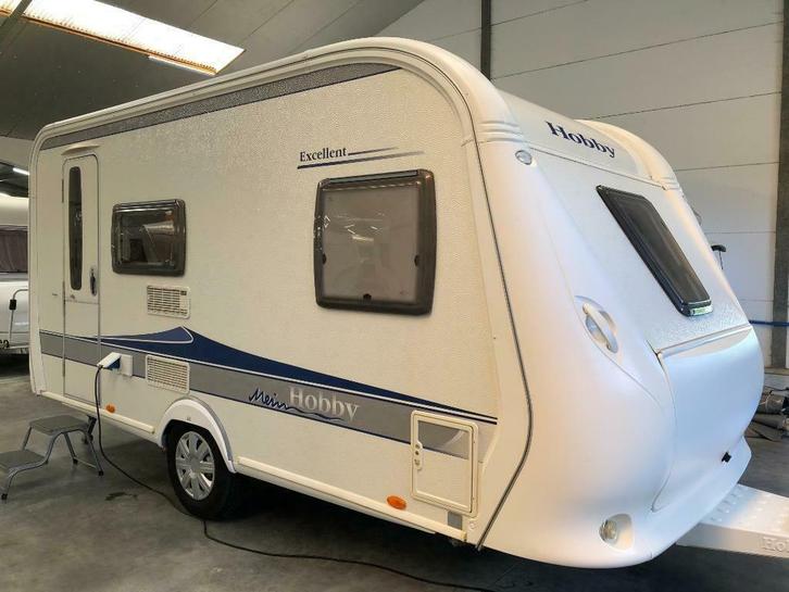 Hobby 410 Excellent SFE + volautomatische truma mover, Caravans en Kamperen, Caravans, Bedrijf, tot en met 4, 1000 - 1250 kg, Treinzit