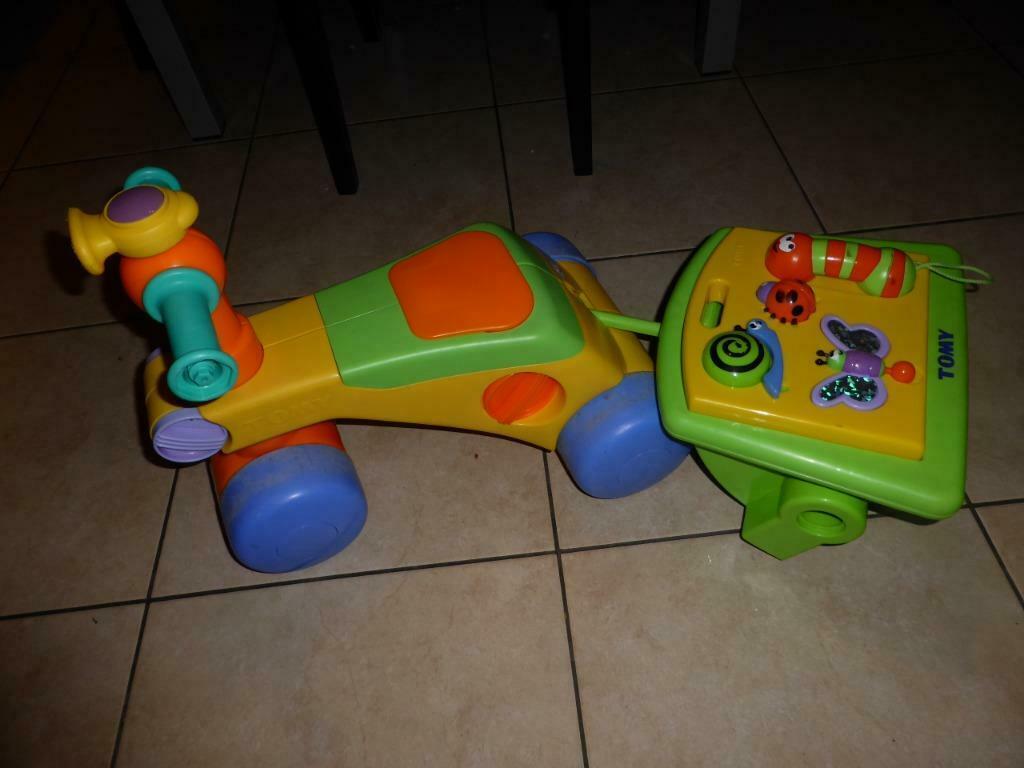 Trotteur 2 sale en 1 tomy