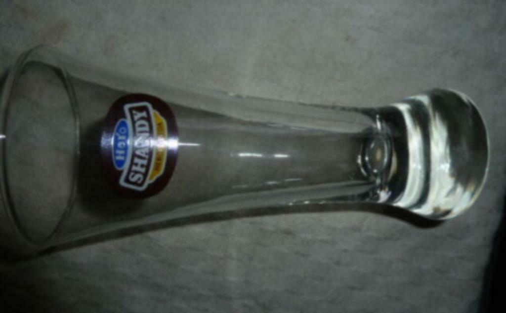 #I bier glas HERO SHANDY ' fluitje ' Hero - Breda, Enlèvement ou Envoi, Neuf, Verre à bière