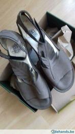 Dames sandalen mt41, Kleding | Dames, Nieuw, Slippers, Ophalen of Verzenden