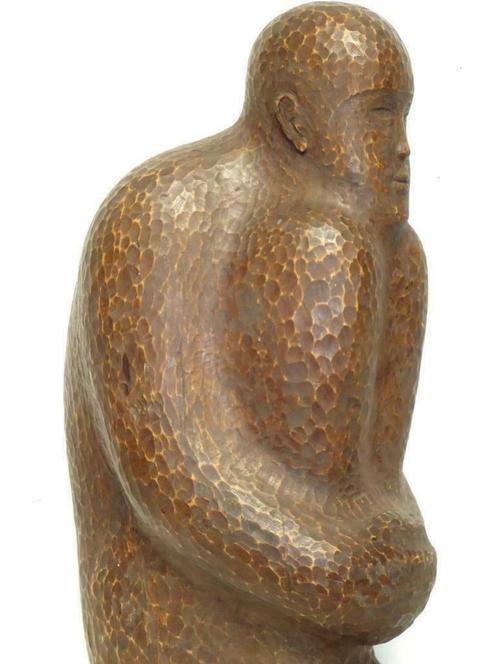 Adolphe DAENEN °1921-2012 gehurkte figuur gemarteleerd hout, Antiek en Kunst, Kunst | Beelden en Houtsnijwerken, Ophalen
