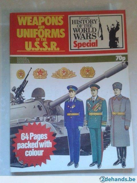 Weapons and uniforms of the U.S.S.R., Boeken, Oorlog en Militair, Gelezen, Ophalen of Verzenden