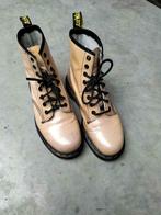 Dr. Martens beige boots maat 39, Gedragen, Beige, Overige typen, Ophalen of Verzenden