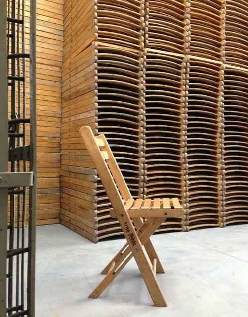 Lot de chaises pliantes anciennes en bois vintage chaises pl, Maison & Meubles, Chaises, Utilisé, Cinq, Six Chaises ou plus, Bois