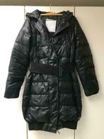 Doudoune zippée à capuche noire Benetton - Taille 38 -, Noir, Benetton, Taille 38/40 (M), Porté