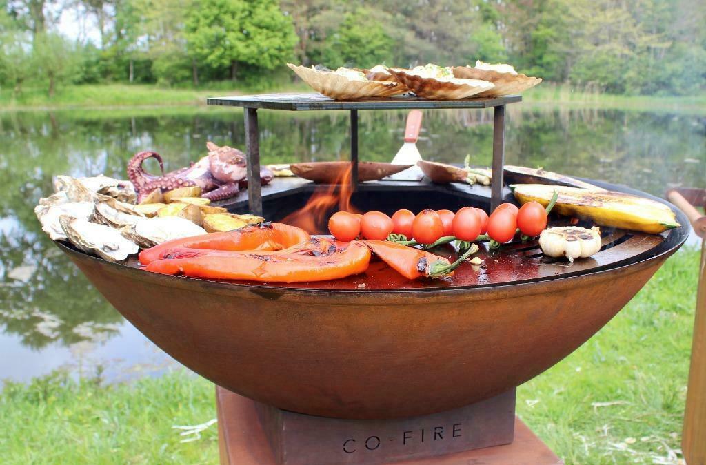 Informeer Trouw zal ik doen ② GrillRing,barbecue,plancha,vuurschaal,buitenkoken,bakplaat, —  Houtskoolbarbecues — 2dehands