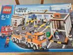 Lego : Le garage 7642, Enfants & Bébés, Comme neuf, Ensemble complet, Lego, Enlèvement ou Envoi