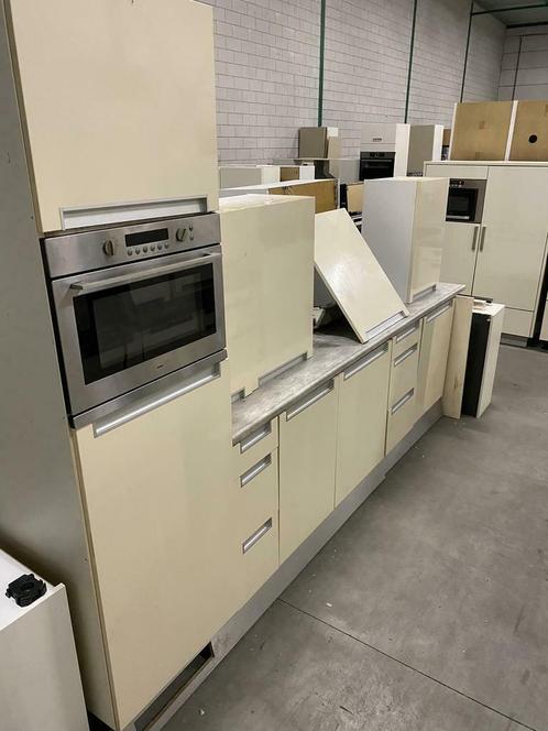 Complete Rechte Keuken Hoogglans + Apparatuur + GEDEMONTEERD, Huis en Inrichting, Keuken | Complete keukens, Ophalen of Verzenden