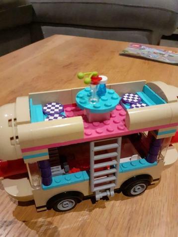 Lego friends  beschikbaar voor biedingen