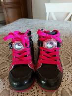 Cool boots avec lumière de Hello Kitty dans le mât 32, Comme neuf, Enlèvement ou Envoi