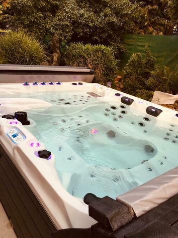 🔥JACUZZI  💦150 JETS 7 PERSOONS  STOCK️ ☎️0471/72.39.19