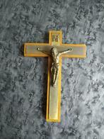 Crucifix - H 20 cm - L 14 cm avec attache pour suspendre, Enlèvement ou Envoi