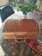 Rieten koffertje, Ophalen of Verzenden, Zo goed als nieuw