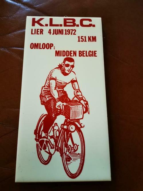 Omloop midden België aandenken tegel 1972 tegel Lier, Sports & Fitness, Cyclisme, Comme neuf, Autres types, Enlèvement ou Envoi