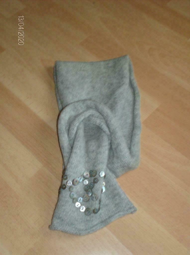 Sjaal grijs merk mer du nord maat s2, Mer du Nord, Envoi, Porté, Écharpe