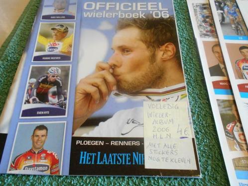 Tom Boonen stickerboek, Boeken, Sportboeken, Zo goed als nieuw, Lopen en Fietsen, Ophalen of Verzenden