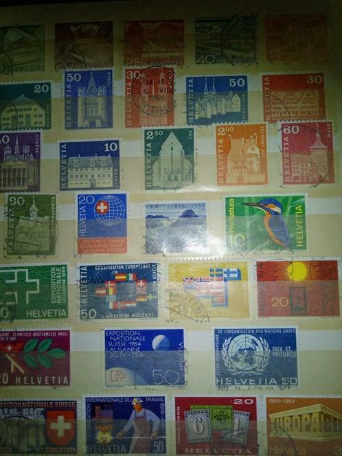 carnet de 24 pages de timbres CH,GB,YU,Congo,NL,Lux, I..., Timbres & Monnaies, Timbres | Europe | Suisse, Affranchi, Enlèvement
