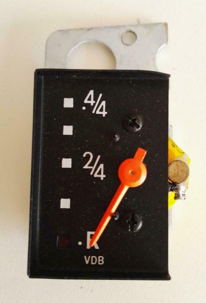 Benzinemeter Mercedes W111-W113, Auto-onderdelen, Dashboard en Schakelaars, Mercedes-Benz, Nieuw, Ophalen