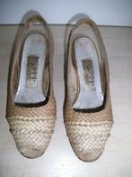Chaussures pour femmes "Linea Cypress" (DS200-r), Vêtements | Femmes, Beige, Escarpins, Porté, Enlèvement ou Envoi
