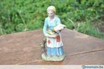 statue biscuit vieille dame aux épis, Antiquités & Art, Enlèvement ou Envoi