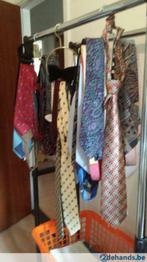 Mijn collectie stropdassen !, Porté, Enlèvement