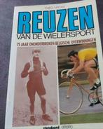 Boek : reuzen van de wielersport / theo mathy, Livres, Enlèvement ou Envoi, Comme neuf