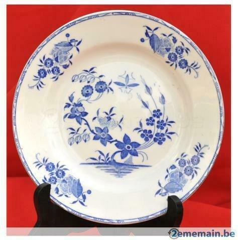 assiette a dessert boch grand bouquet, Antiek en Kunst, Antiek | Keramiek en Aardewerk, Ophalen of Verzenden