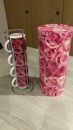 4 tassen met rozen in houder met bijpassende opbergkisten -, Comme neuf, Tasse(s) et/ou soucoupe(s), Autres styles, Enlèvement
