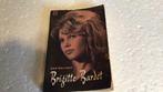 Brigitte Bardot (…), Gelezen, Ophalen of Verzenden, Film, Tv en Media, Bob wallagh