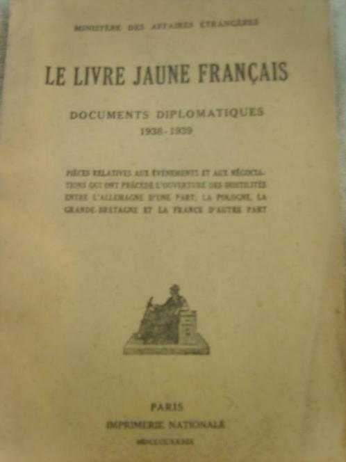 Het Franse gele boek (diplomatieke documenten 1938-1939), Boeken, Overige Boeken, Gelezen, Ophalen of Verzenden