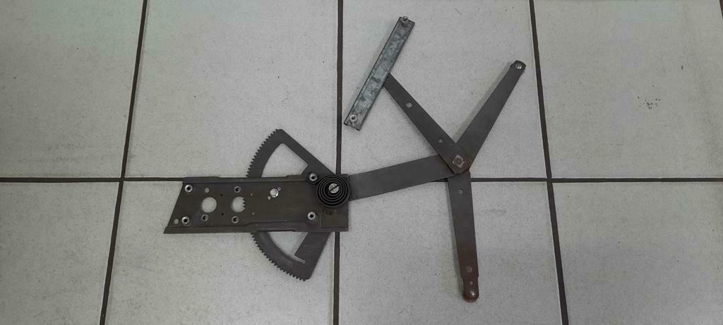 1 Mécanisme lève vitre Droit pour Porsche 911, Autos : Pièces & Accessoires, Vitres & Accessoires, Porsche, Utilisé, Enlèvement ou Envoi