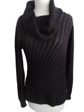 Pull noir de Passport. - 36, Neuf, Passport, Taille 36 (S), Noir