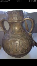 Très beau vase Autrichien avec cachet authentique., Comme neuf, Moins de 50 cm, Poterie ou Porcelaine