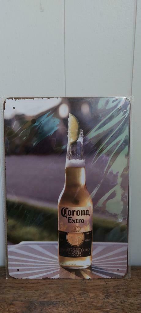 Metalen reclamebord Corona, Huis en Inrichting, Woonaccessoires | Wanddecoraties, Nieuw, Ophalen of Verzenden
