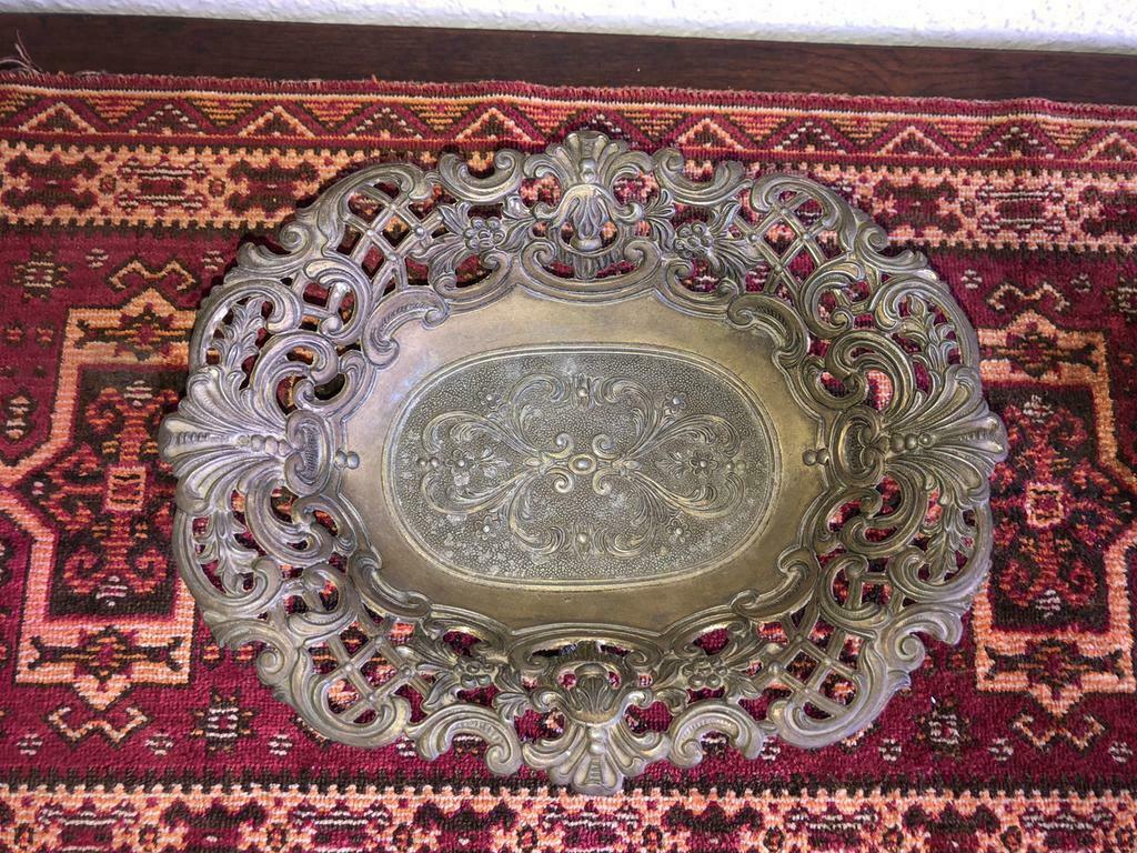 Antiek zilveren opengewerkt schaaltje op voet met keurmerk, Antiek en Kunst, Antiek | Zilver en Goud, Zilver, Ophalen of Verzenden