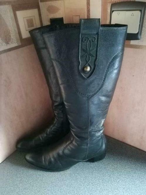 Zwarte laarzen Luftpolster maat 40, Kleding | Dames, Schoenen, Gedragen, Hoge laarzen, Zwart, Ophalen of Verzenden