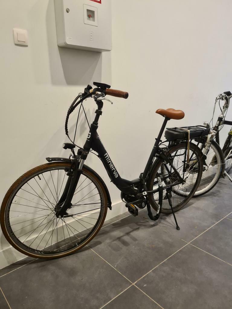 ② Minerva estrel comfort elektrische fiets 500km met garantie — Elektrische  fietsen — 2dehands