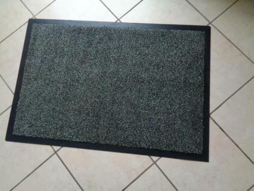 Petit tapis carpette chiné antidérapant. 90 X 60 cm, Maison & Meubles, Ameublement | Tapis & Moquettes, Utilisé, Enlèvement ou Envoi