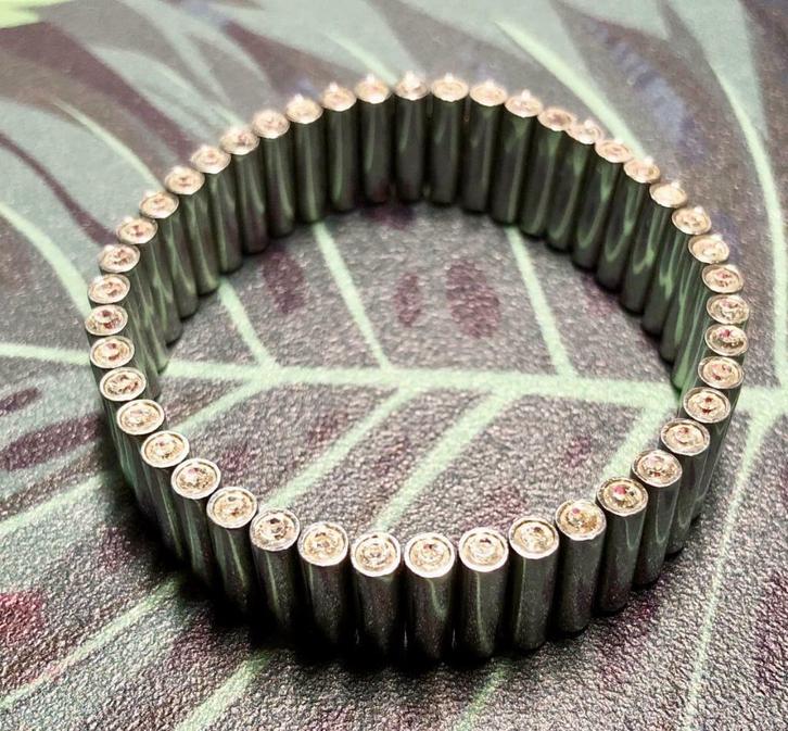Superbe bracelet Swatch Lustro Crystal, Handtassen en Accessoires, Armbanden, Gebruikt, Staal, Grijs, Ophalen of Verzenden