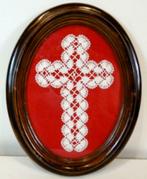 kantwerk kruisbeeld crucifix, Antiek en Kunst, Ophalen of Verzenden