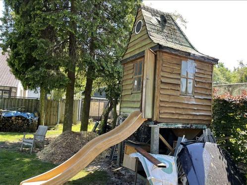 Groot Toren Speelhuis, Kinderen en Baby's, Speelgoed | Buiten | Speeltoestellen, Gebruikt, Glijbaan, Klimtouw, Zandbak, Ophalen of Verzenden