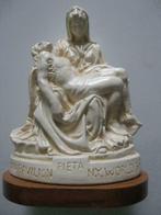 Beeld PIETA Vatican Cavilion - Michelangelo., Antiek en Kunst, Curiosa en Brocante, Ophalen of Verzenden