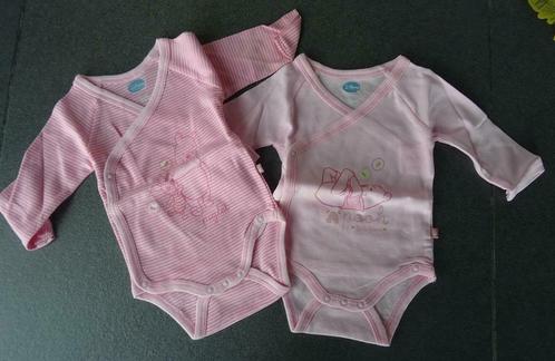 2 mooie roze overslagbody's lange mouw, Winnie the Pooh (6 m, Kinderen en Baby's, Babykleding | Maat 68, Nieuw, Meisje, Nacht- of Onderkleding