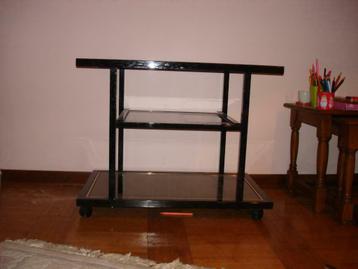 MEUBLE TV beschikbaar voor biedingen