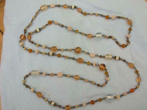 Collier perles en plastique, tons orangés-bijou de fantaisie, Handtassen en Accessoires, Kettingen, Zo goed als nieuw, Overige materialen