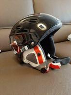 Ski Helm - Ski Handschoenen- Ski Jas (3 x Junior-maten), Sport en Fitness, Overige merken, Overige typen, Ophalen of Verzenden