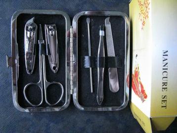 ensemble de manicure, Electroménager, Envoi, Neuf