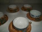 tasses et sous tasses en porcelaine vintage, Antiquités & Art, Enlèvement ou Envoi