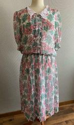 Vintage jurk met bloemenprint maat 40, Kleding | Dames, Jurken, Maat 38/40 (M), Verzenden, Vintage, Gedragen