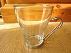 Lipton superbe tasse en verre avec hanse en métal, Maison & Meubles, Tasse(s) et/ou soucoupe(s), Utilisé, Enlèvement ou Envoi